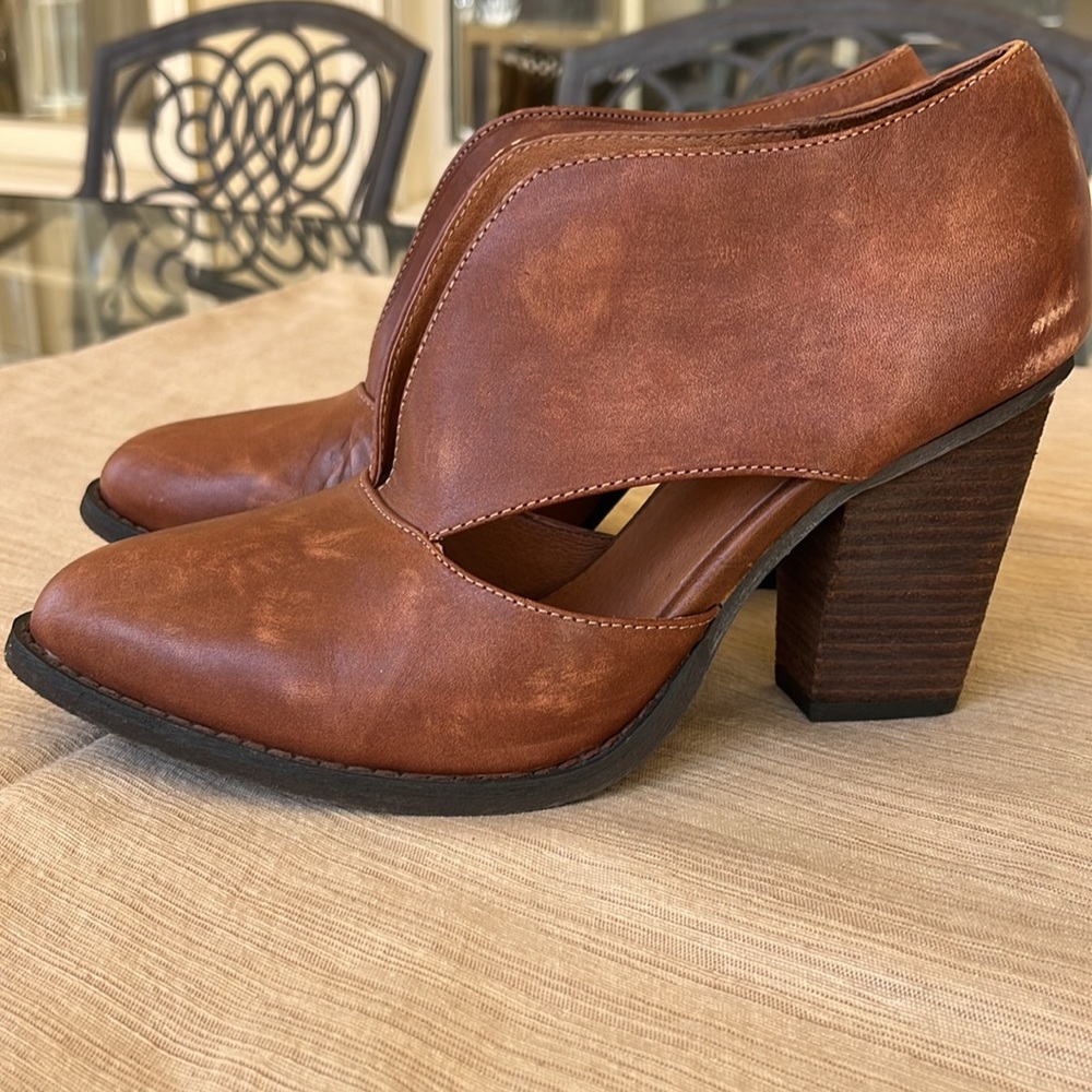Free People Jeffrey Campbell New-never worn Brown leather Womens 10 bootie shoes - Picture 4 of 9